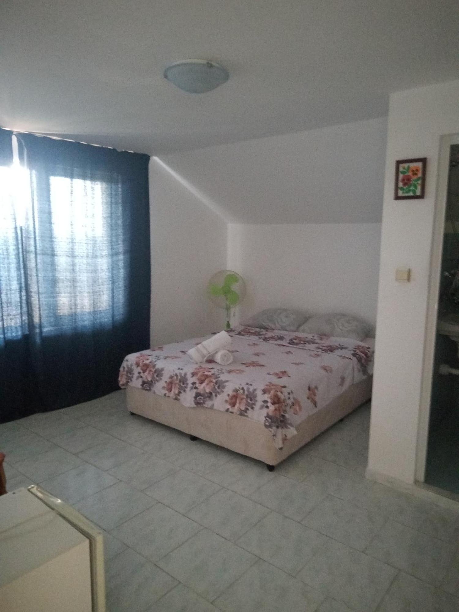 Despina Nessebar Quarto foto